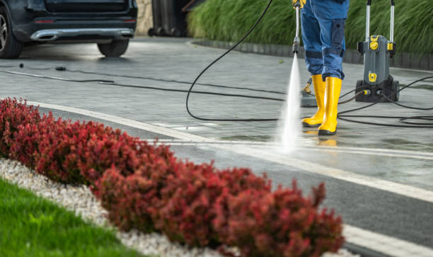 Playground Equipment Cleaning in Southgate, FL